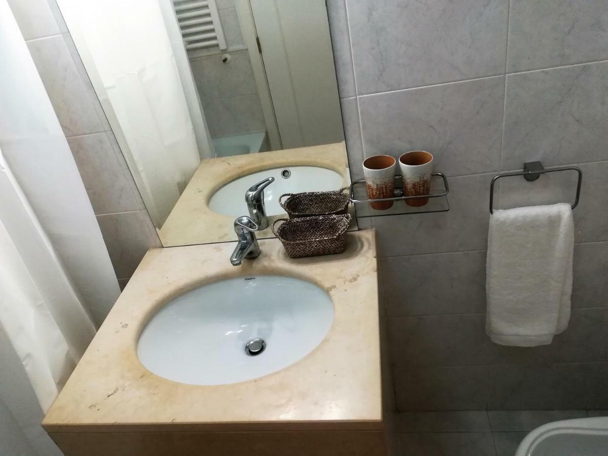 Apeadeiro Do Mar 2 Apartment Sao Felix da Marinha Ngoại thất bức ảnh